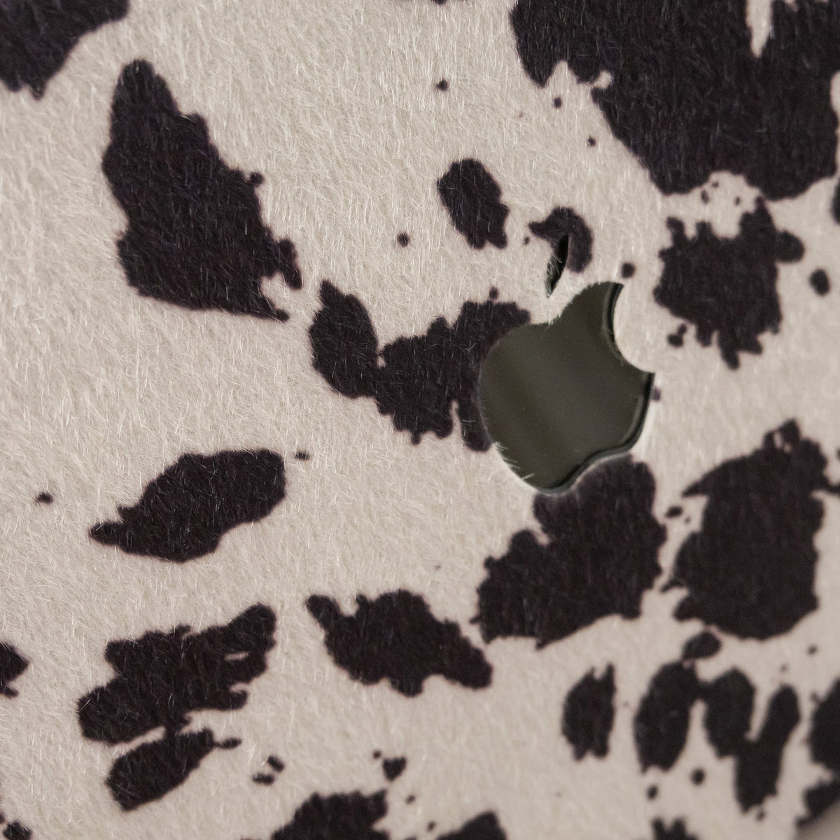 Leather Series ♾ Black and White Cow Pattern Mac Case