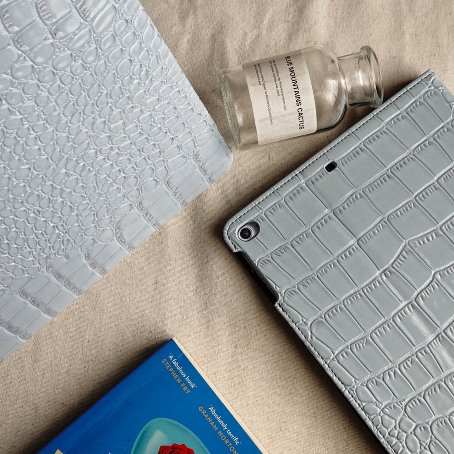 Crocodile Style & Crocodile Blue with Pencil Holder iPad Protective Case
