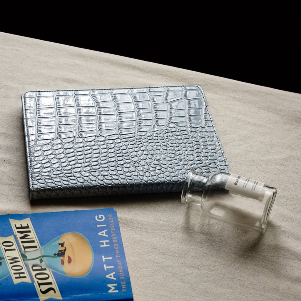 Crocodile Style & Crocodile Blue with Pencil Holder iPad Protective Case