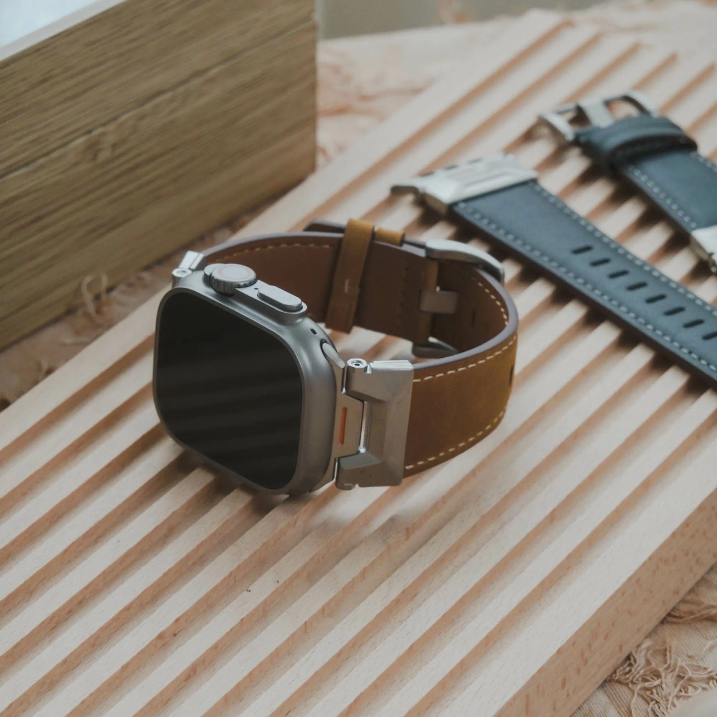 Genuine Leather Texture & Stainless Steel Mixed Apple Watch Band