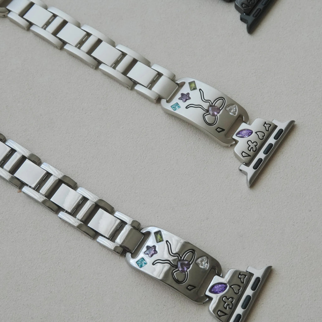 Cute engraved, high-quality metal inlaid with diamonds Apple Watch strap
