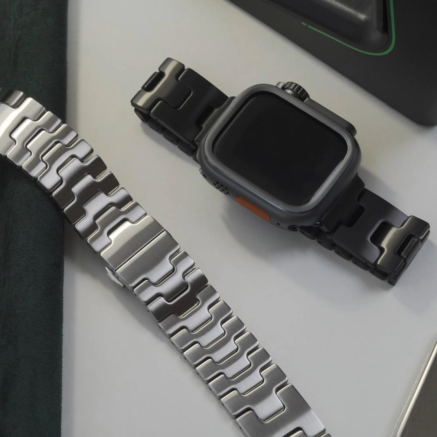 Gauss Y-Type Premium Metal Butterfly Buckle Apple Watch Band