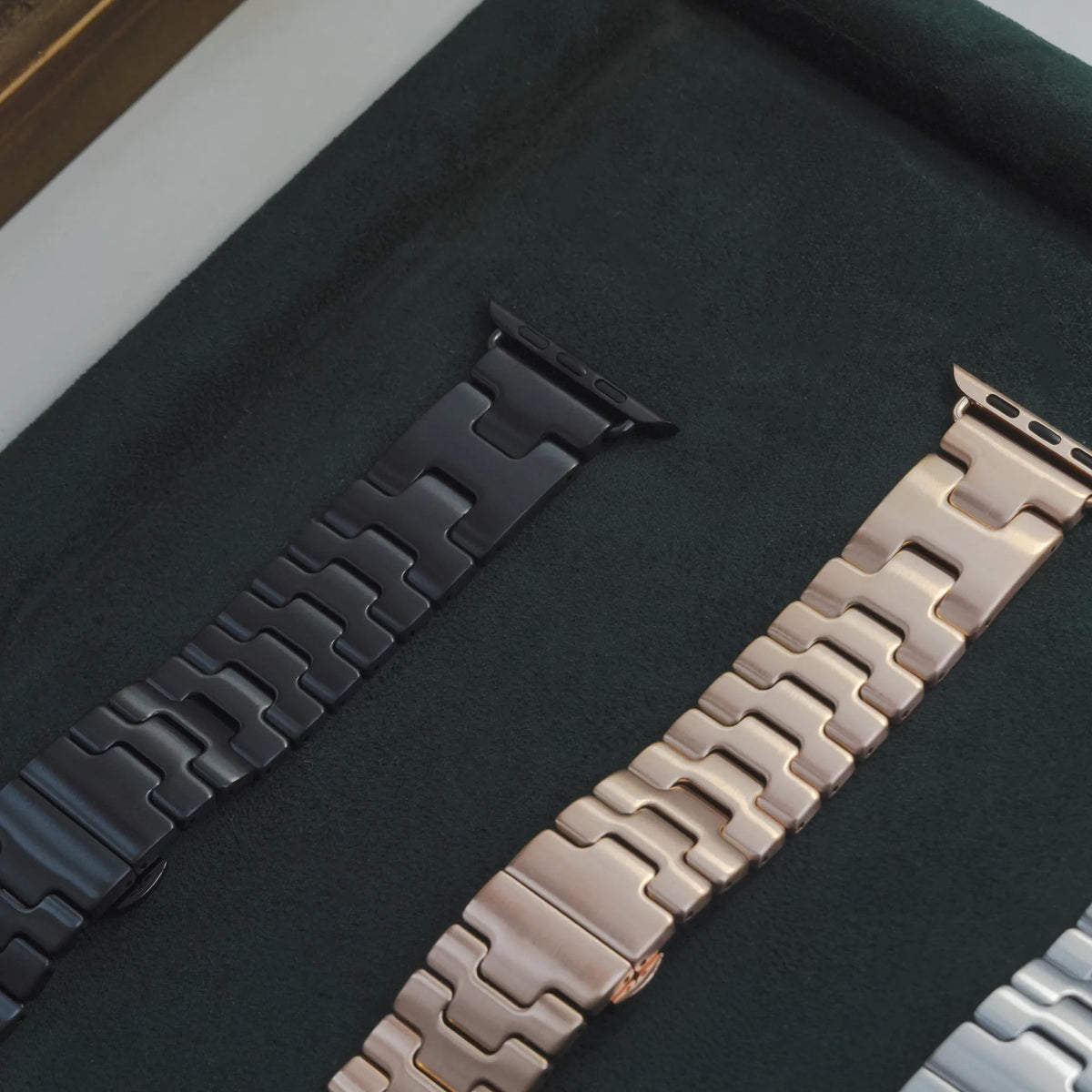 Gauss Y-Type Premium Metal Butterfly Buckle Apple Watch Band