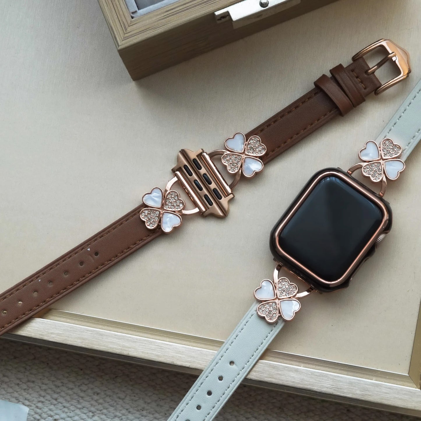 Clover Leather with Diamond Apple Watch strap