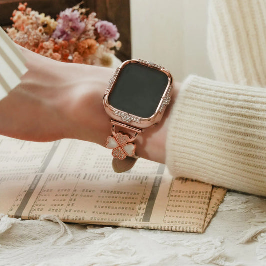 Clover Leather with Diamond Apple Watch strap