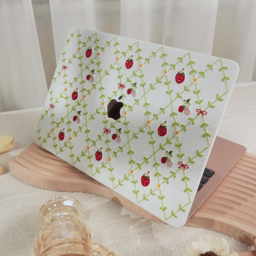Embroidered Series ♾ Berry Meadow Delicate Stitch DetailingMacBook Case