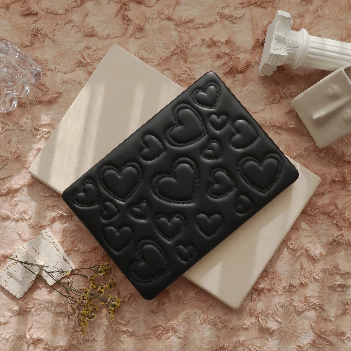 Puffy Heart Black ♾ Textured MacBook Case