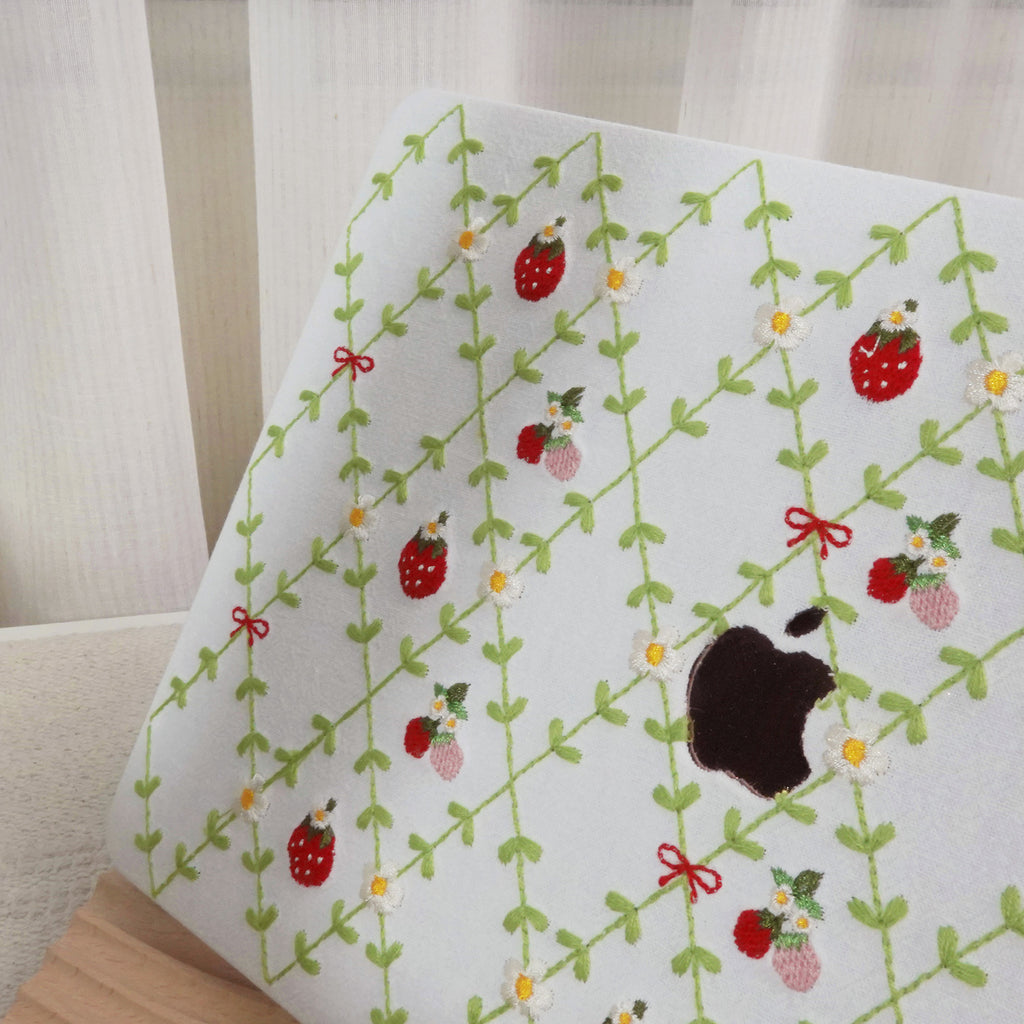 Embroidered Series ♾ Berry Meadow Delicate Stitch DetailingMacBook Case