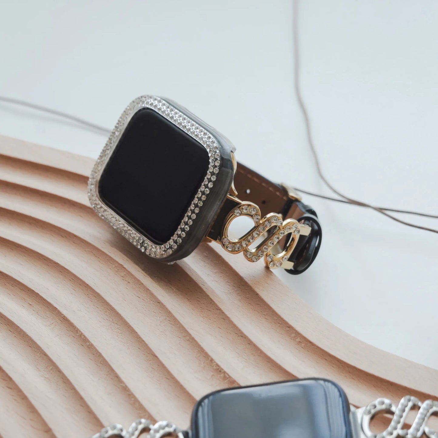 Double Spin Diamond-Encrusted Aesthetic Metal Apple Watch Band