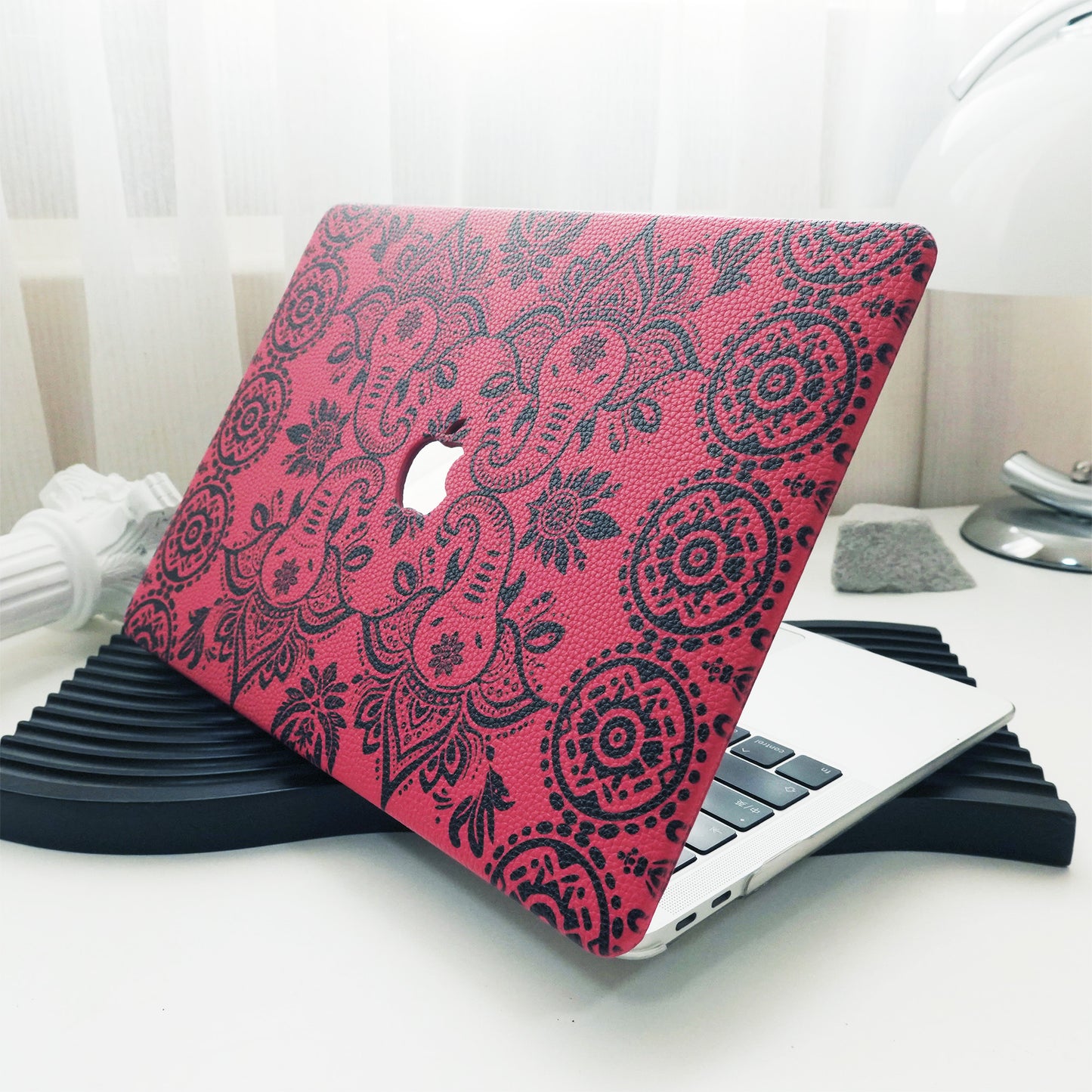 Lychee Texture Rose Pink Elephant Pattern ♾ Mac Case