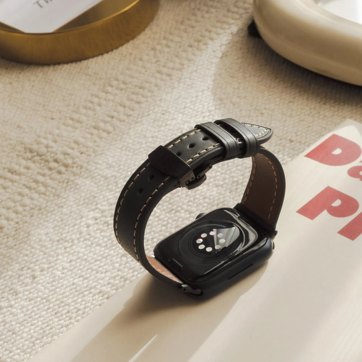 Crazy Horse Leather Metal Butterfly Clasp Apple Watch Band