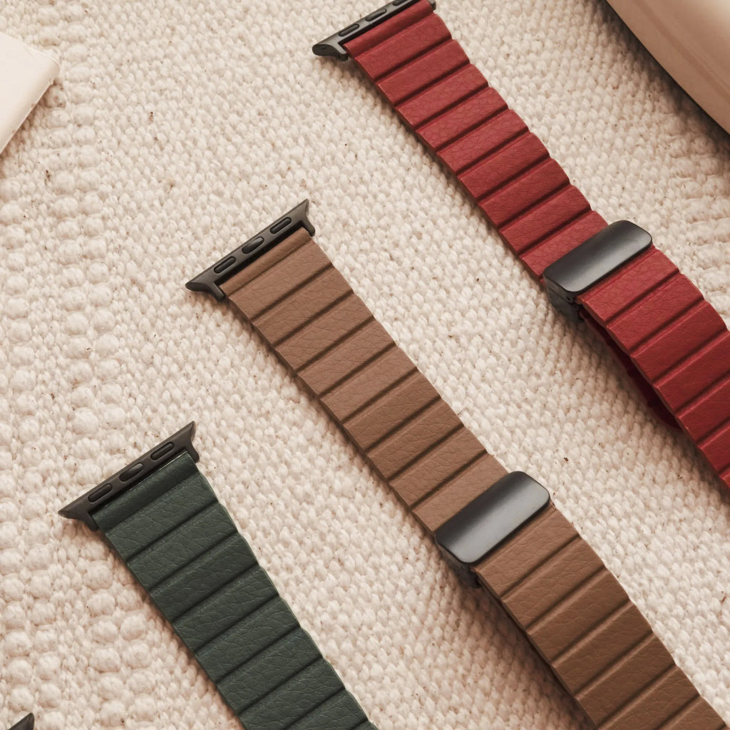 Wide Elegant Leather Venetian Blinds Magnetic Clasp Apple Watch Band