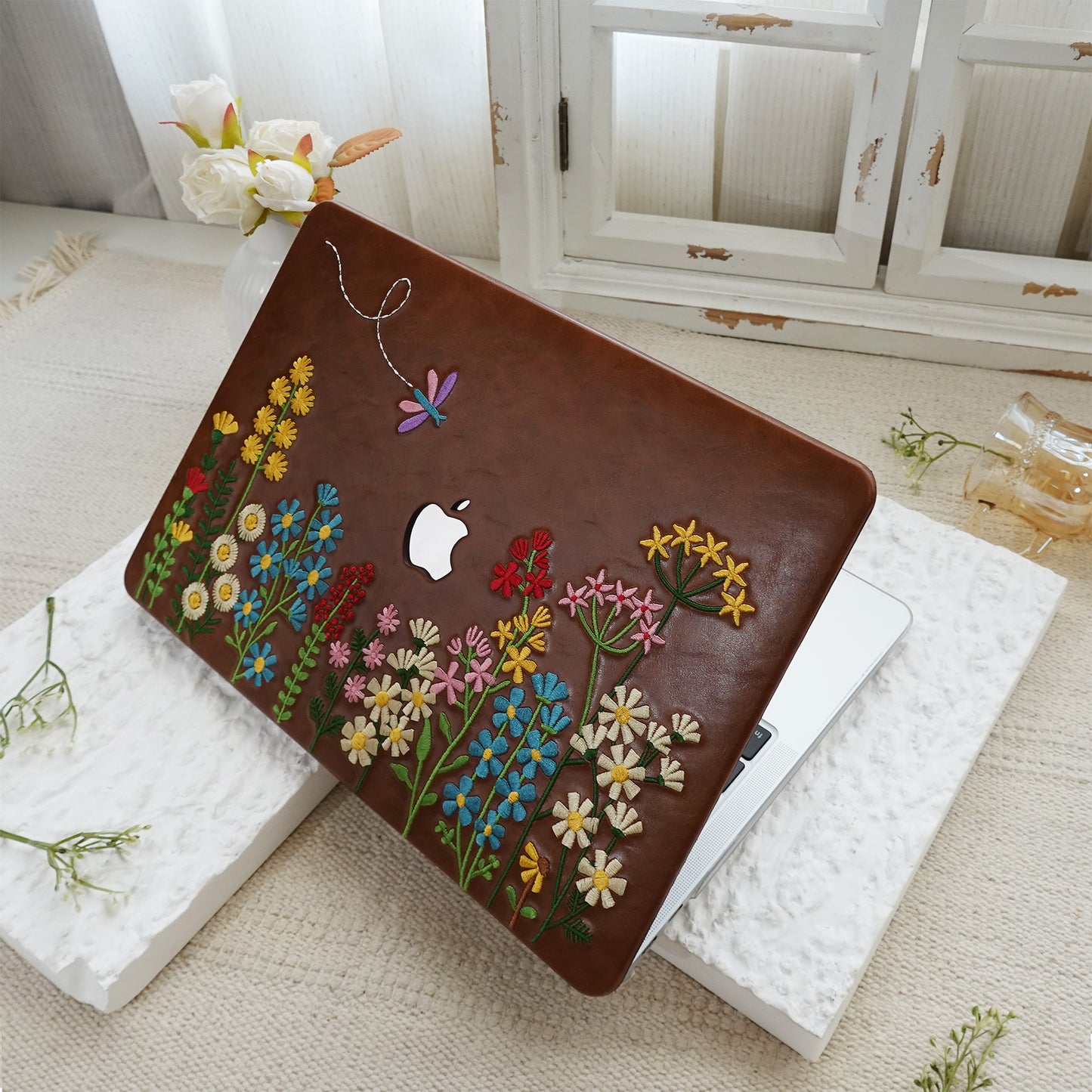 This is us Embroidery Series ♾ Colorful Floral Brown Mac Case