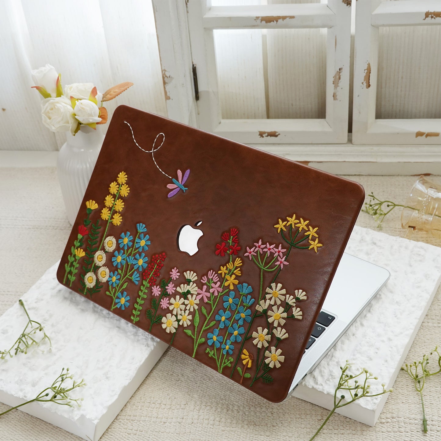This is us Embroidery Series ♾ Colorful Floral Brown Mac Case