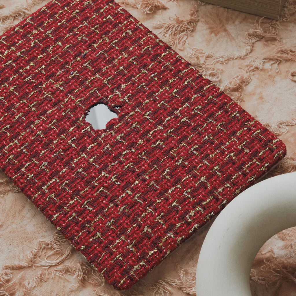 Plain Weave Chanel Style ♾ Vivid Red Yarn Woven Mac Case
