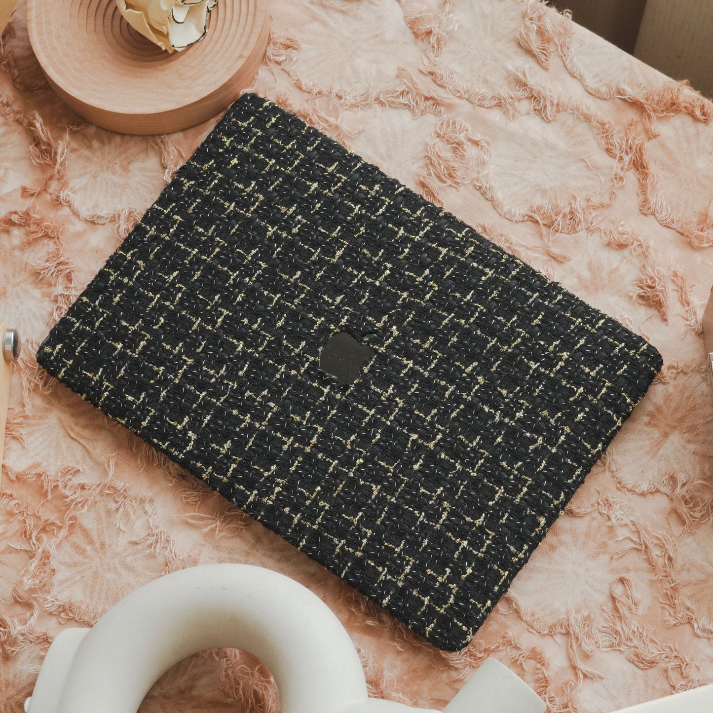 Plain Weave Chanel Style ♾ Pure Black Yarn Woven Mac Case