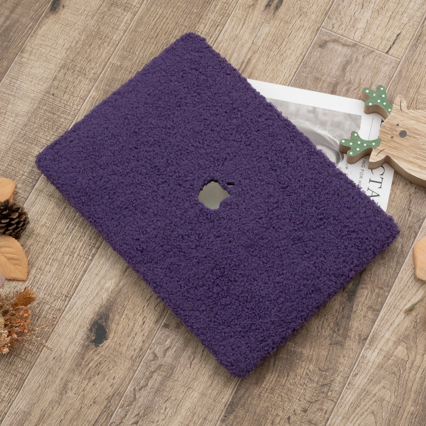 Teddy Fleece, Deep Purple Textured Leather Mac Case