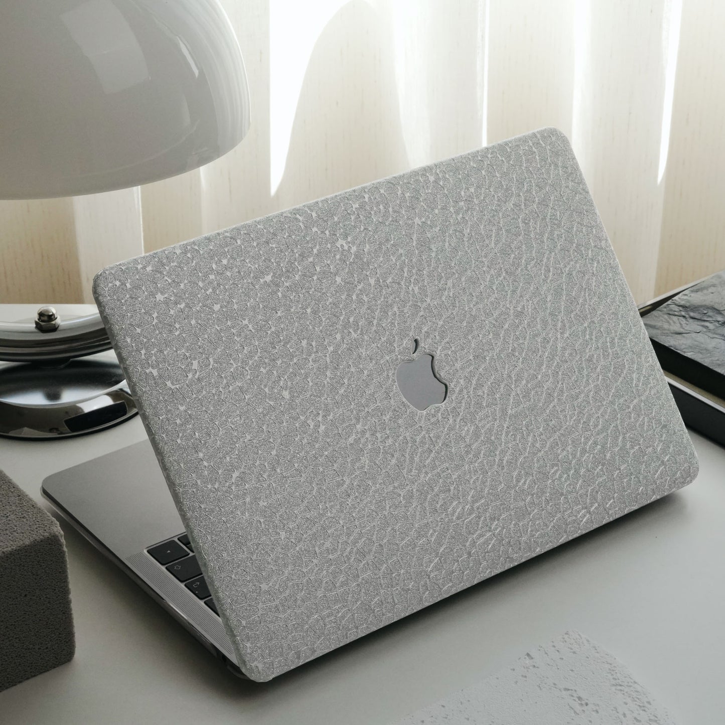 Leather pebble texture ♾ glossy silver finish Macbook case