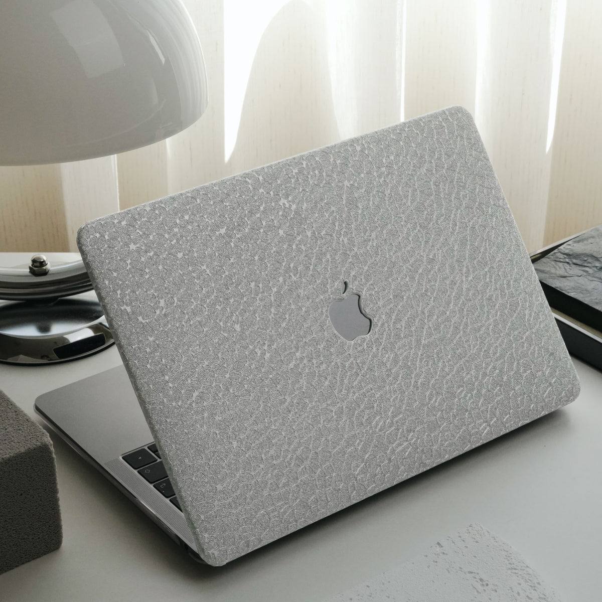 Leather pebble texture ♾ glossy silver finish Macbook case