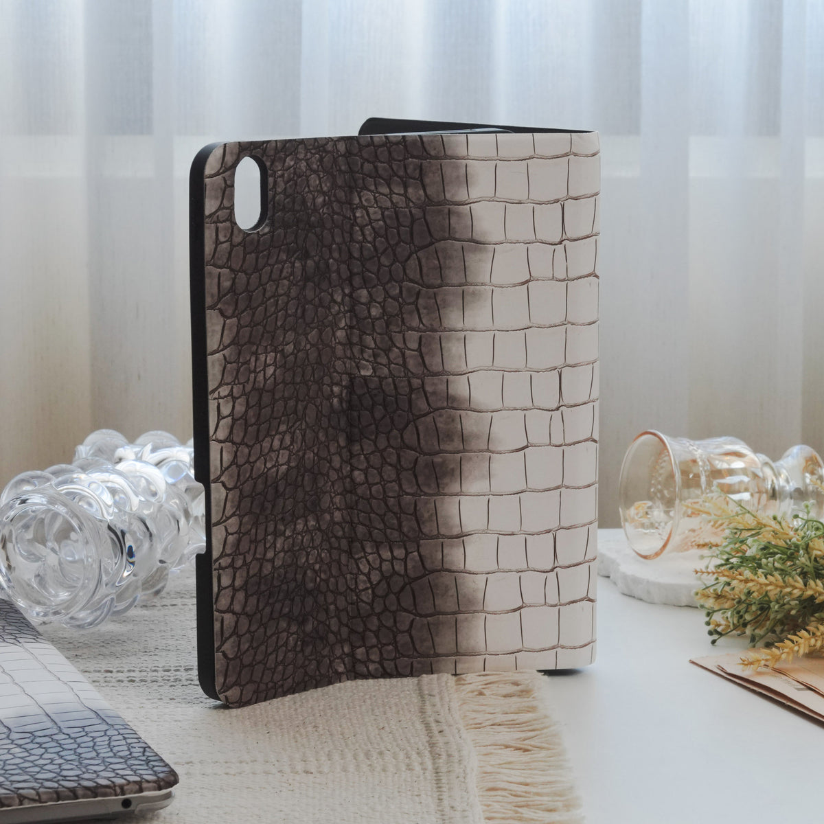This Is Us Himalaya ♾ Gradient White & Dark Brown Pencil Magnetic Slot iPad Case