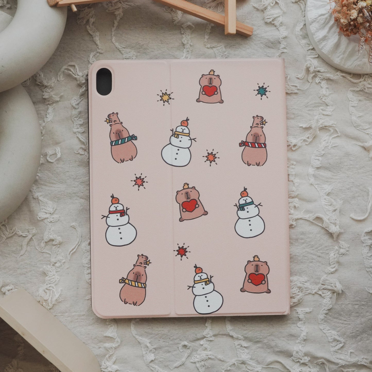 Thisisus Design Christmas Tree Capybara Pencil Magnetic Holder iPad Case