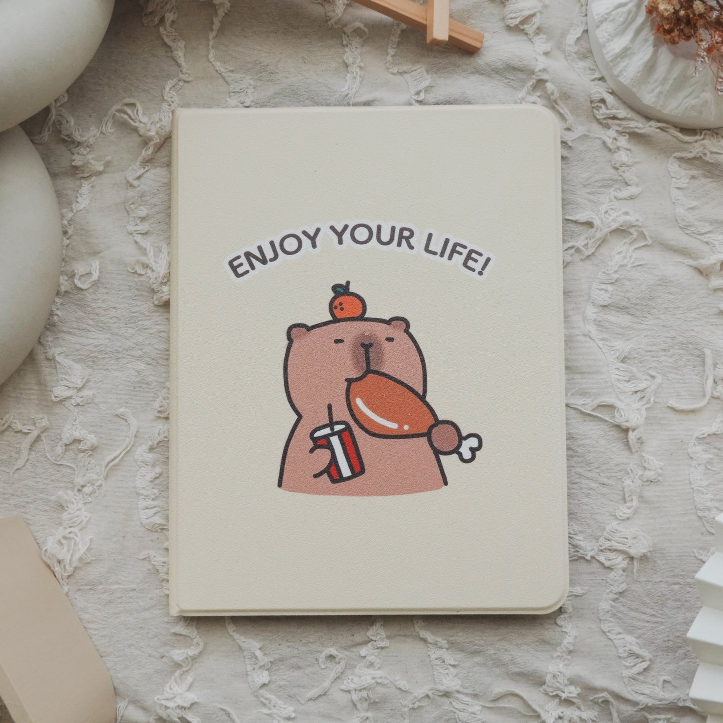 Thisisus Design Cooking Capybara Pencil Magnetic Holder iPad Case