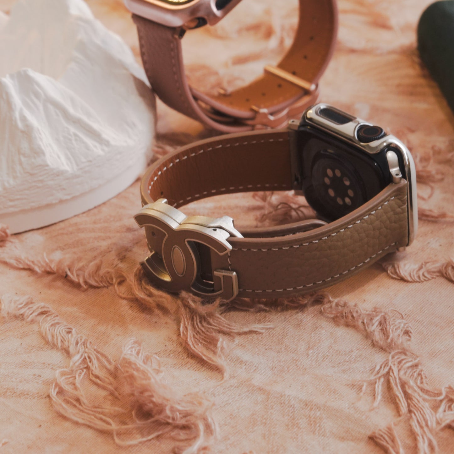 Lychee high-quality textured faux leather Apple Watch band