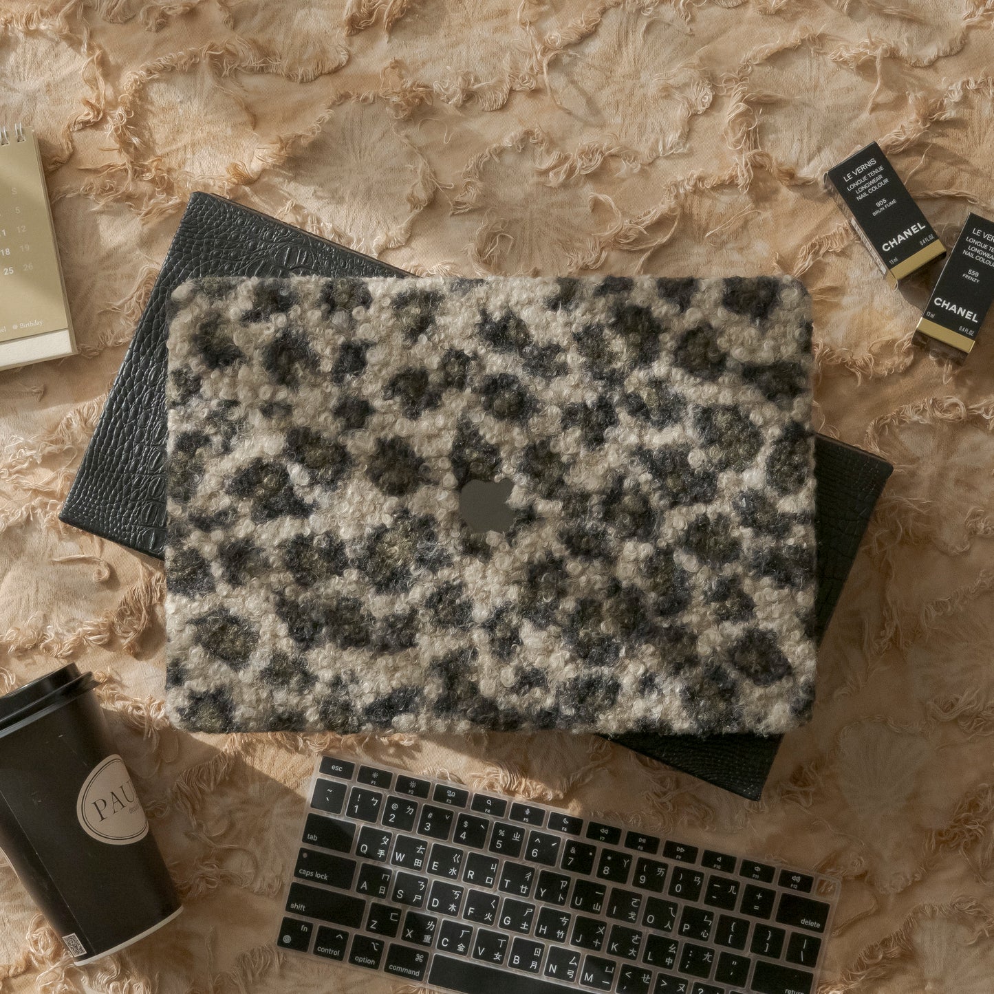 Fleece Series ♾ Coffee Leopard Print Mac Case