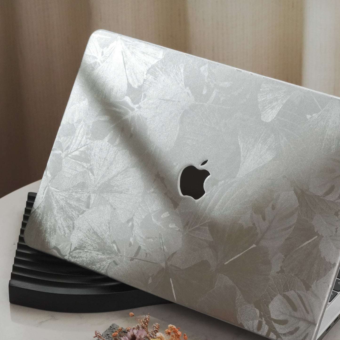 Leather Series ♾ Clover Laser-Engraved Leather Silver Mac Case