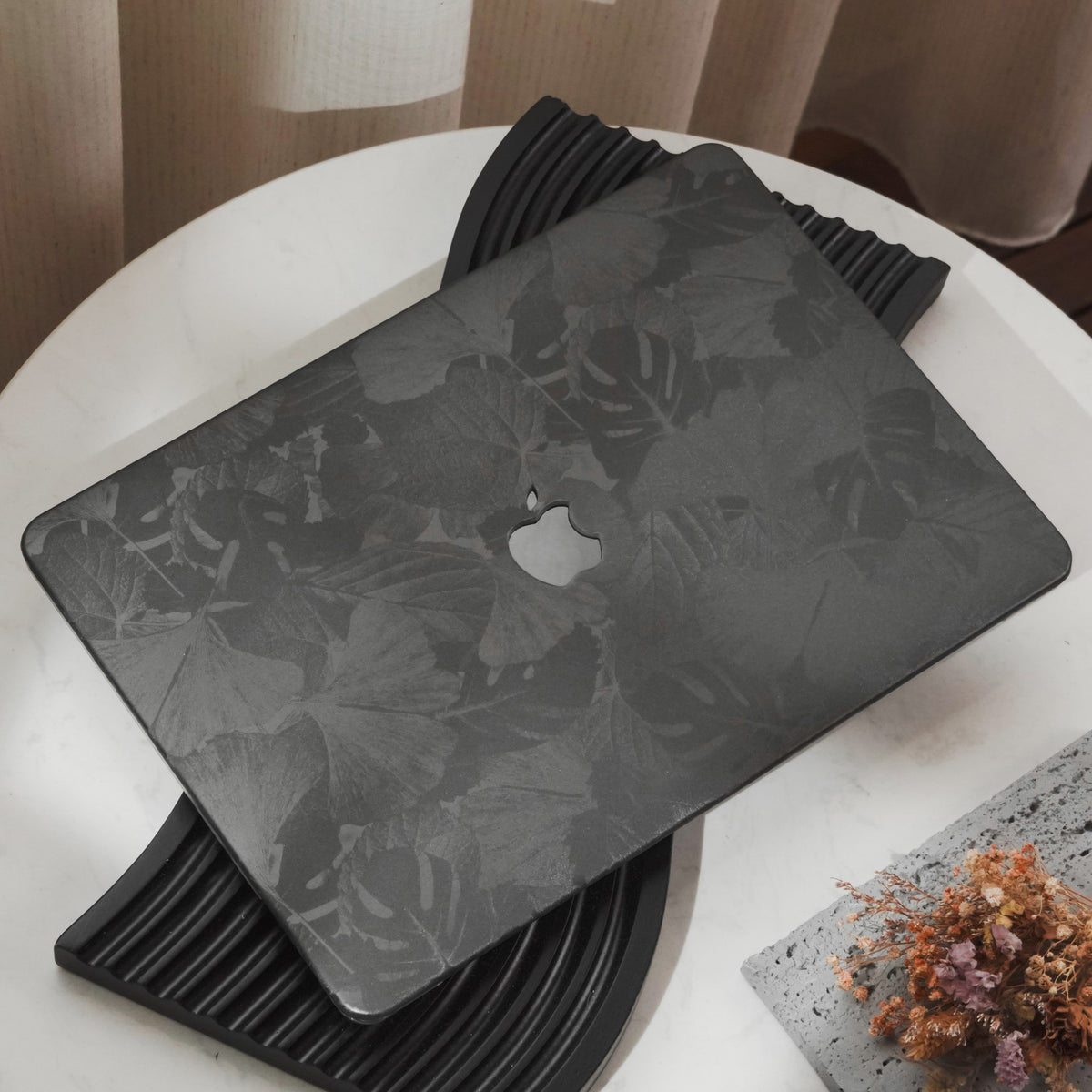 Leather Series ♾ Clover Laser-Engraved Leather Space Gray Mac Case