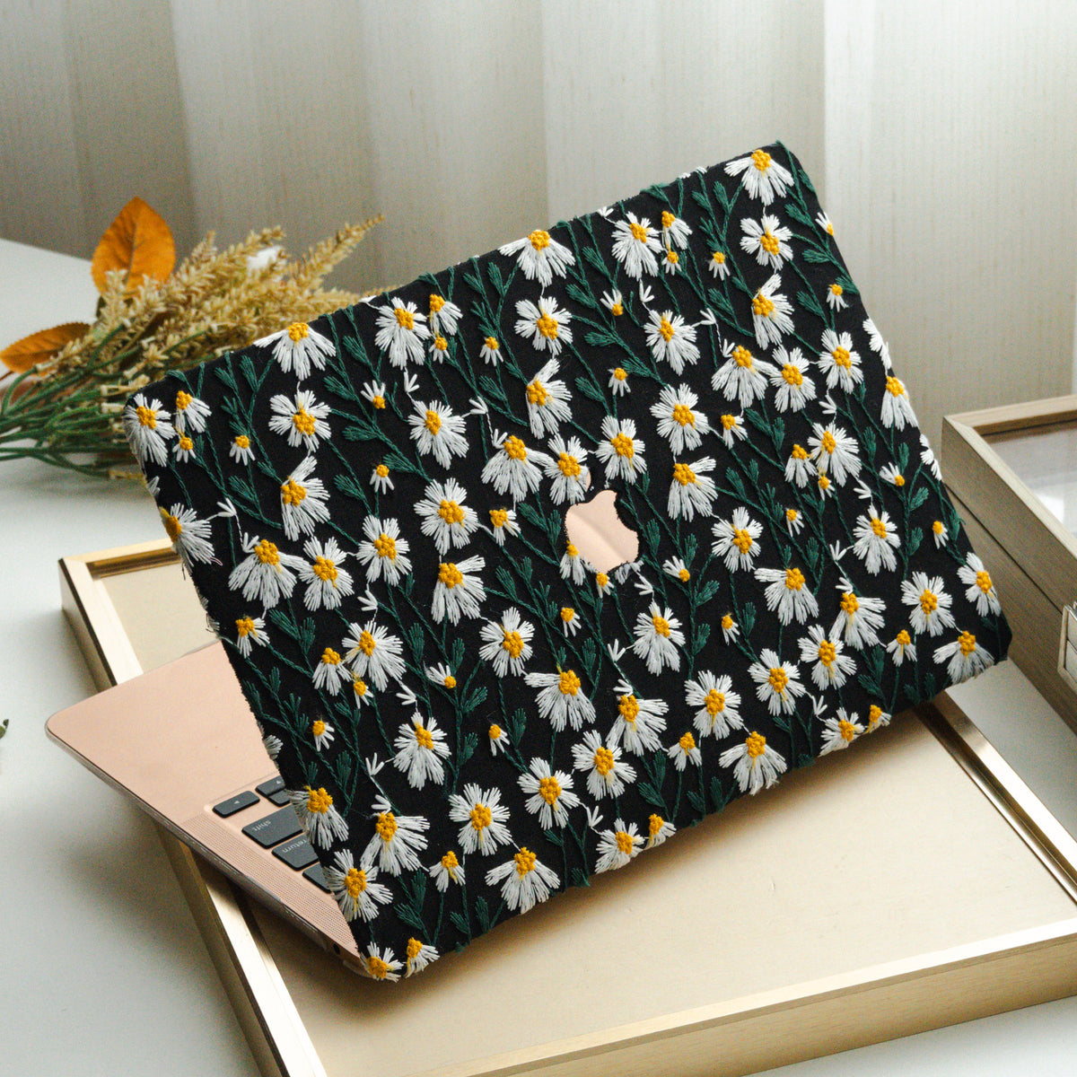 Embroidery Series ♾ Deep Black Daisy Textured Stitching MacBook Case