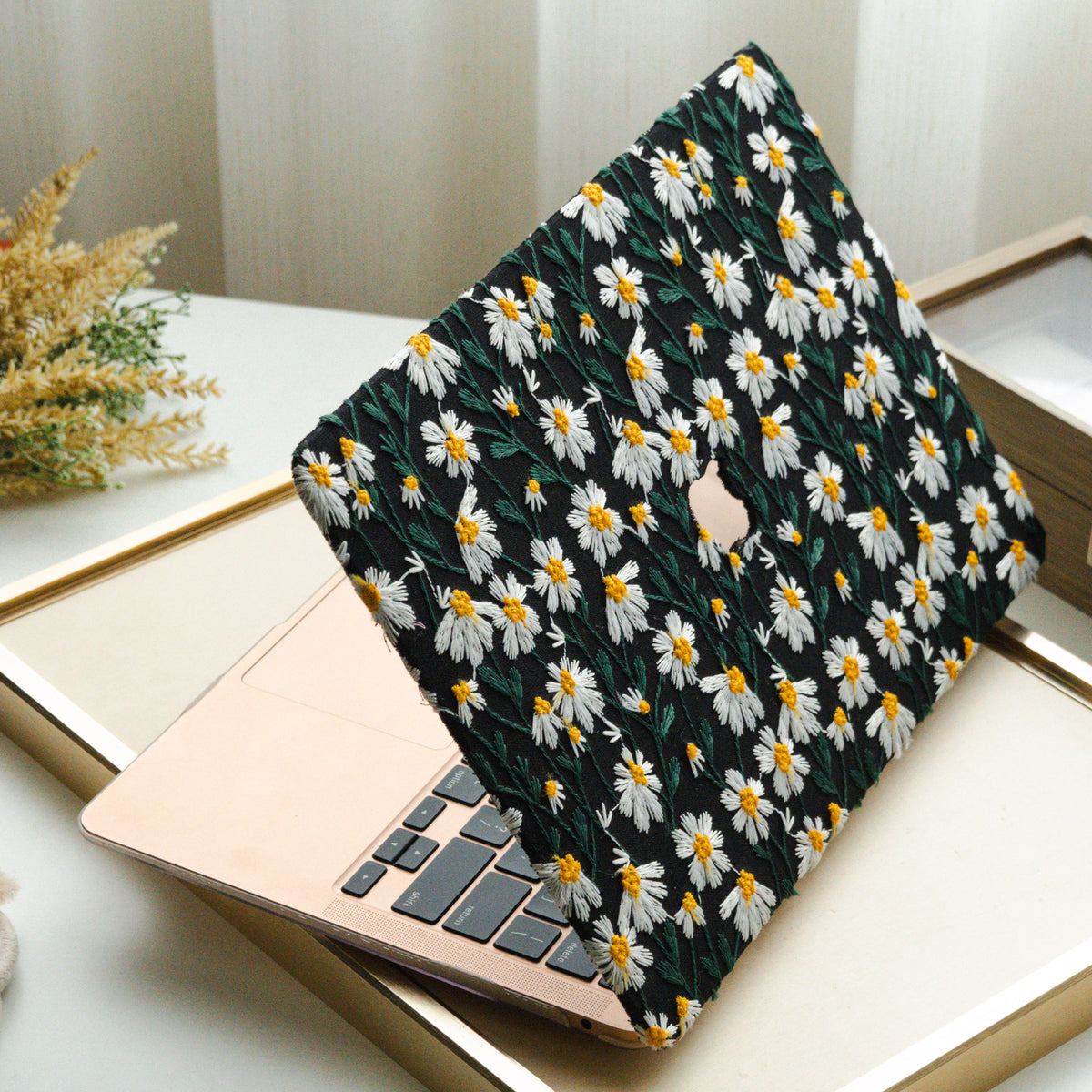 Embroidery Series ♾ Deep Black Daisy Textured Stitching MacBook Case