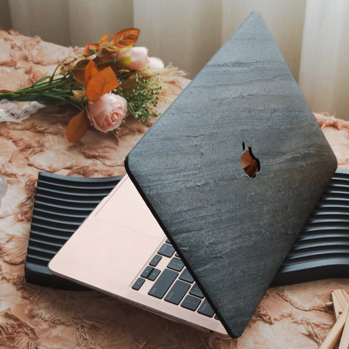 Marble ♾ Deep Blue Premium Texture MacBook Case