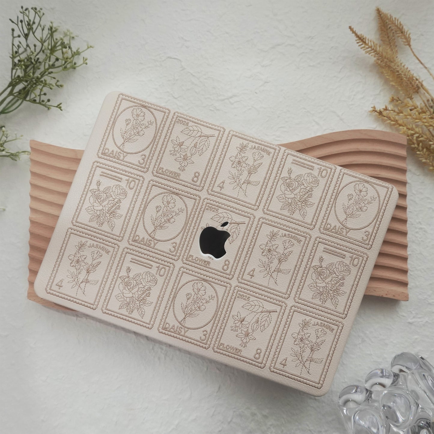 Embroidery Series ♾ Warm Ivory Flora Post Premium Stitching MacBook Case
