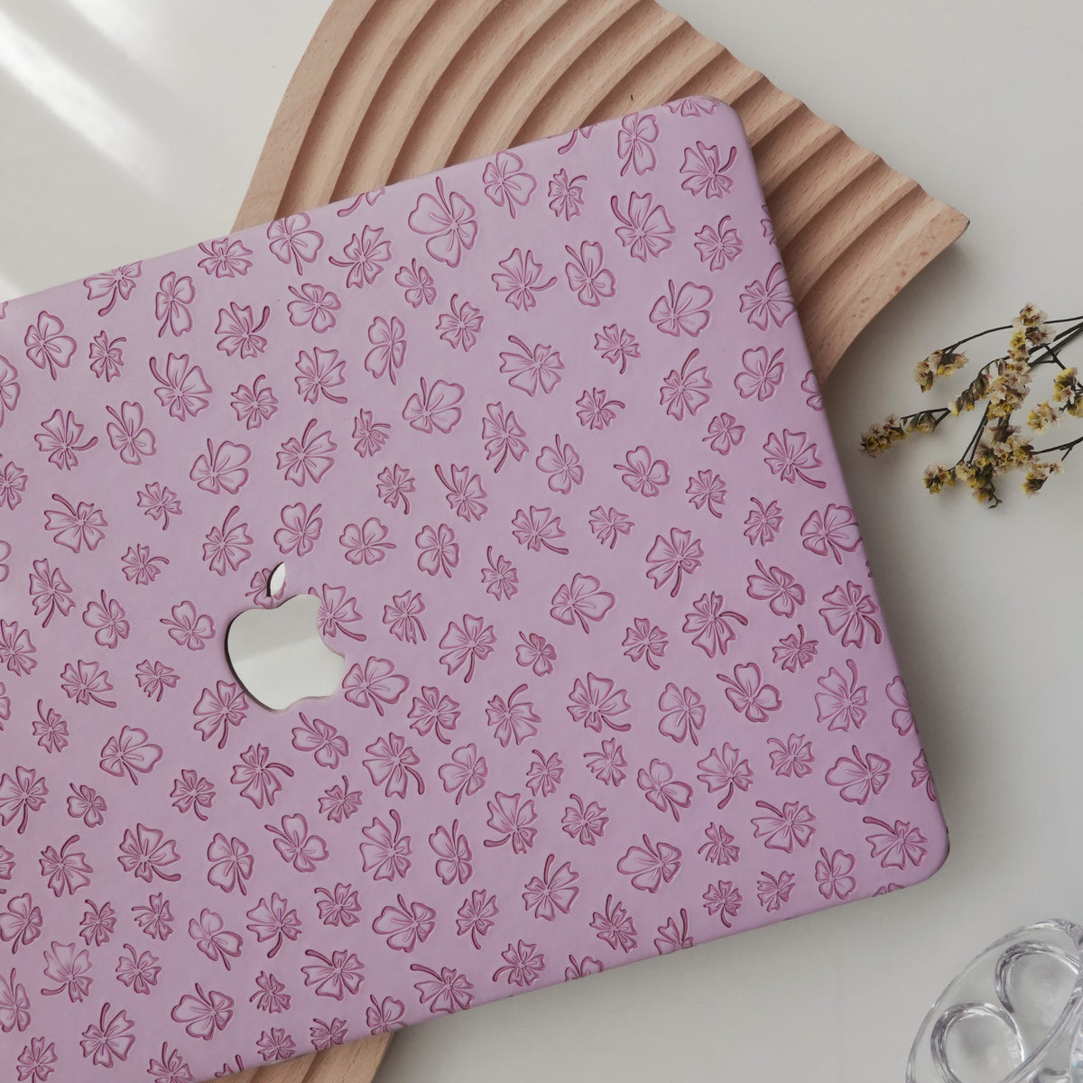 Clover Embossing Lilac Leather Macbook Case