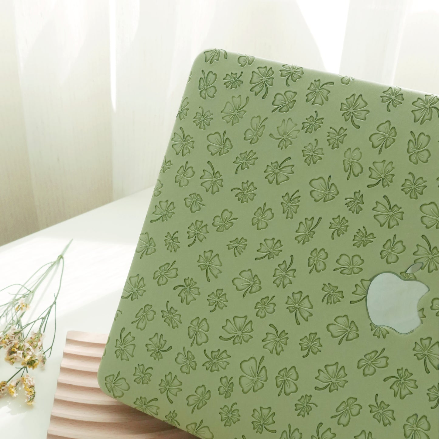 Clover Embossing Mint Green Leather Macbook Case