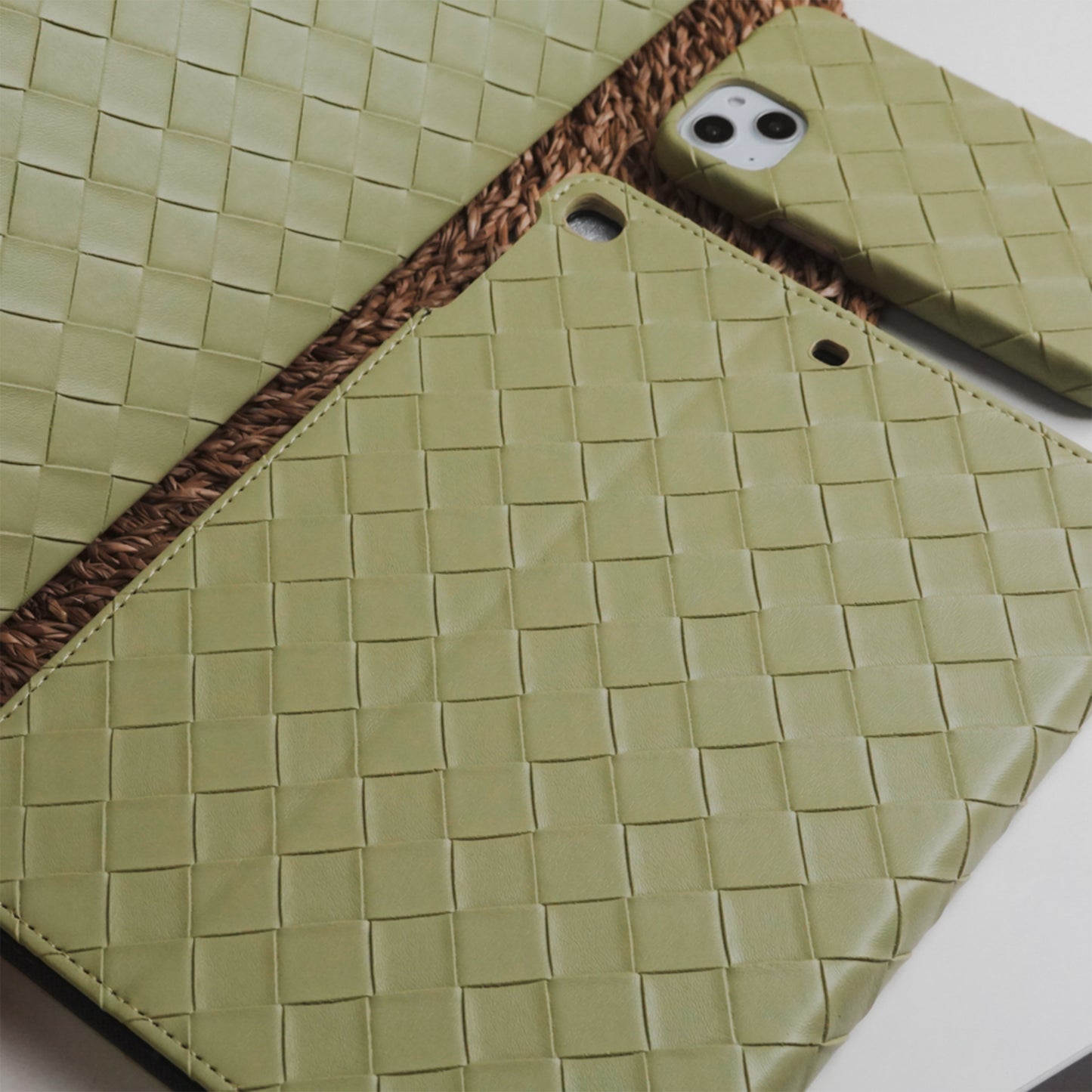Leather Series & Light Aqua Wide Knit with Pencil Holder iPad case