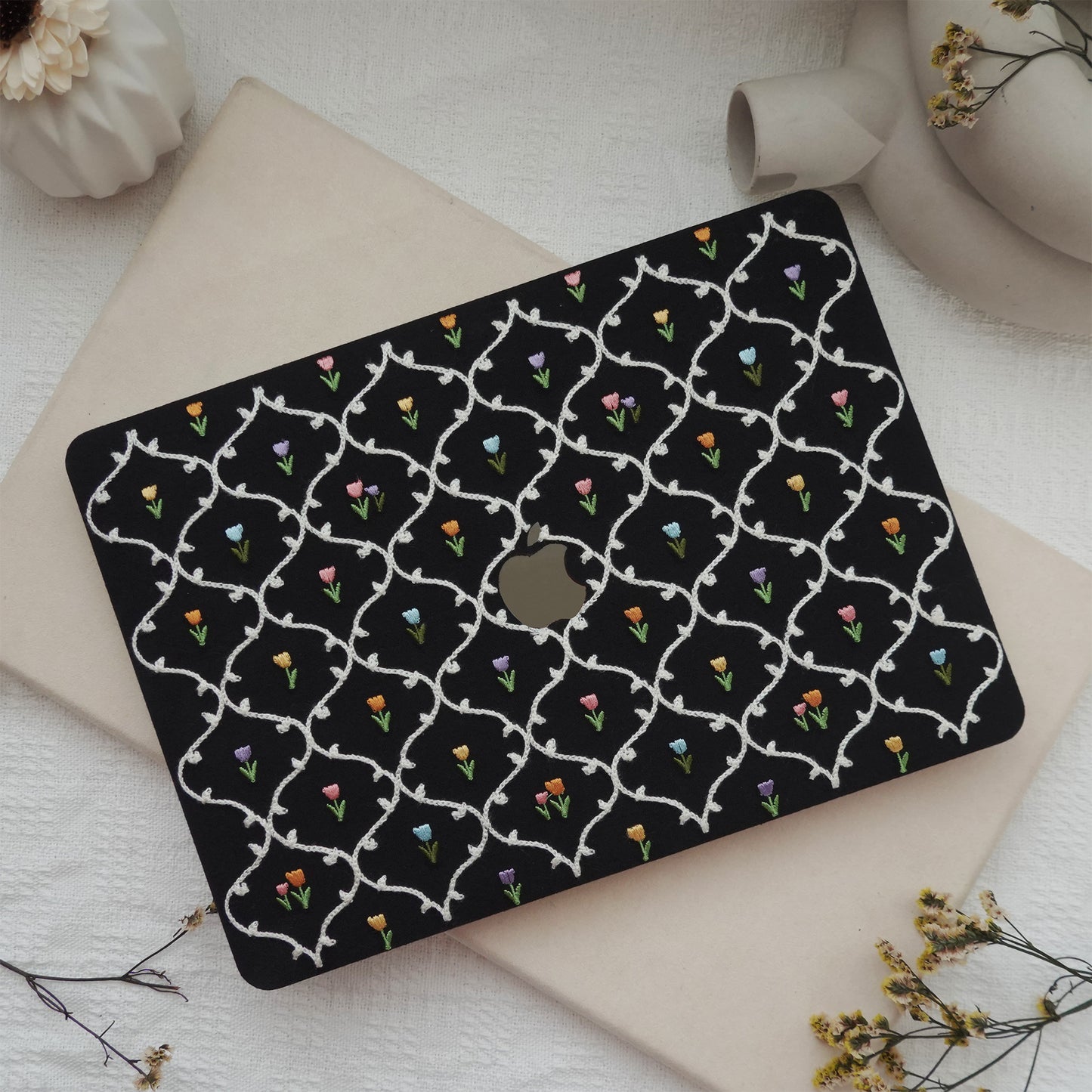This is us Plaid Floral ♾ Textured Stitching Black Mac Case