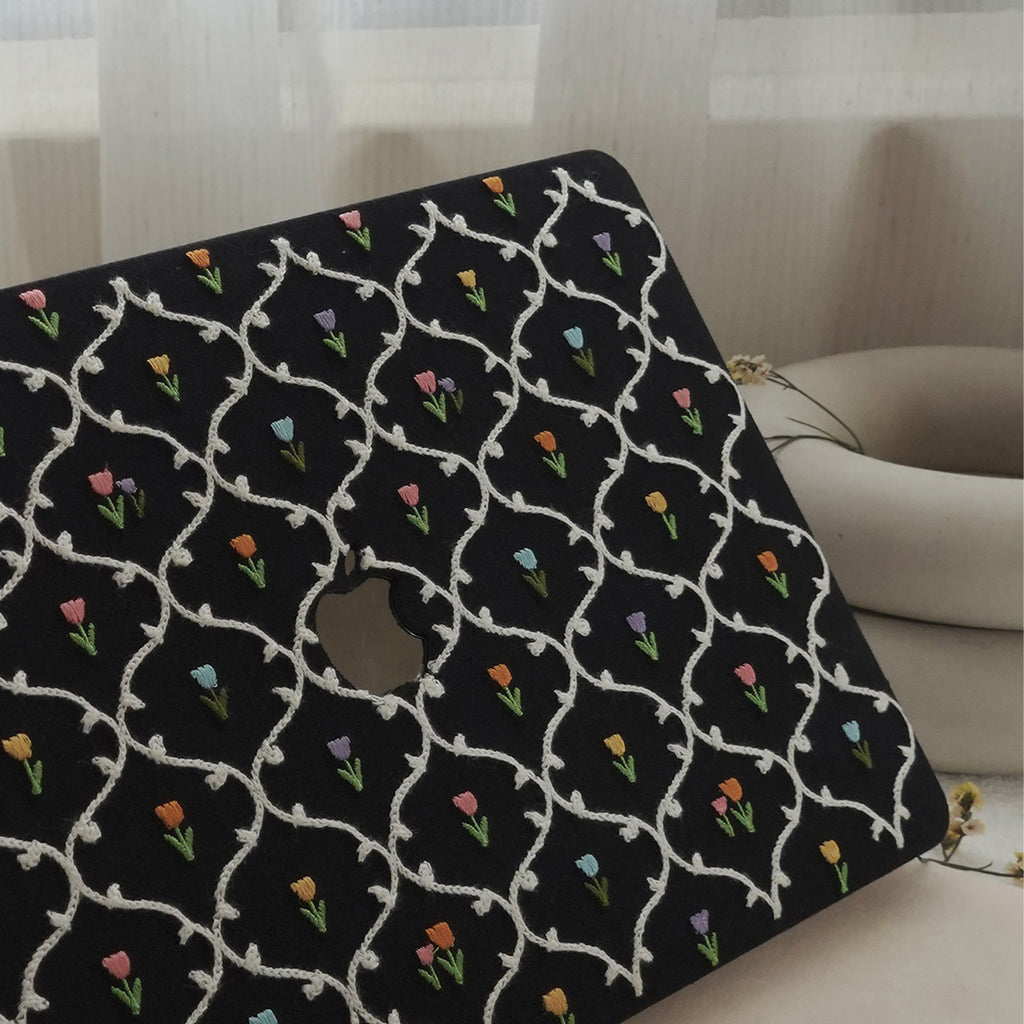 This is us Plaid Floral ♾ Textured Stitching Black Mac Case