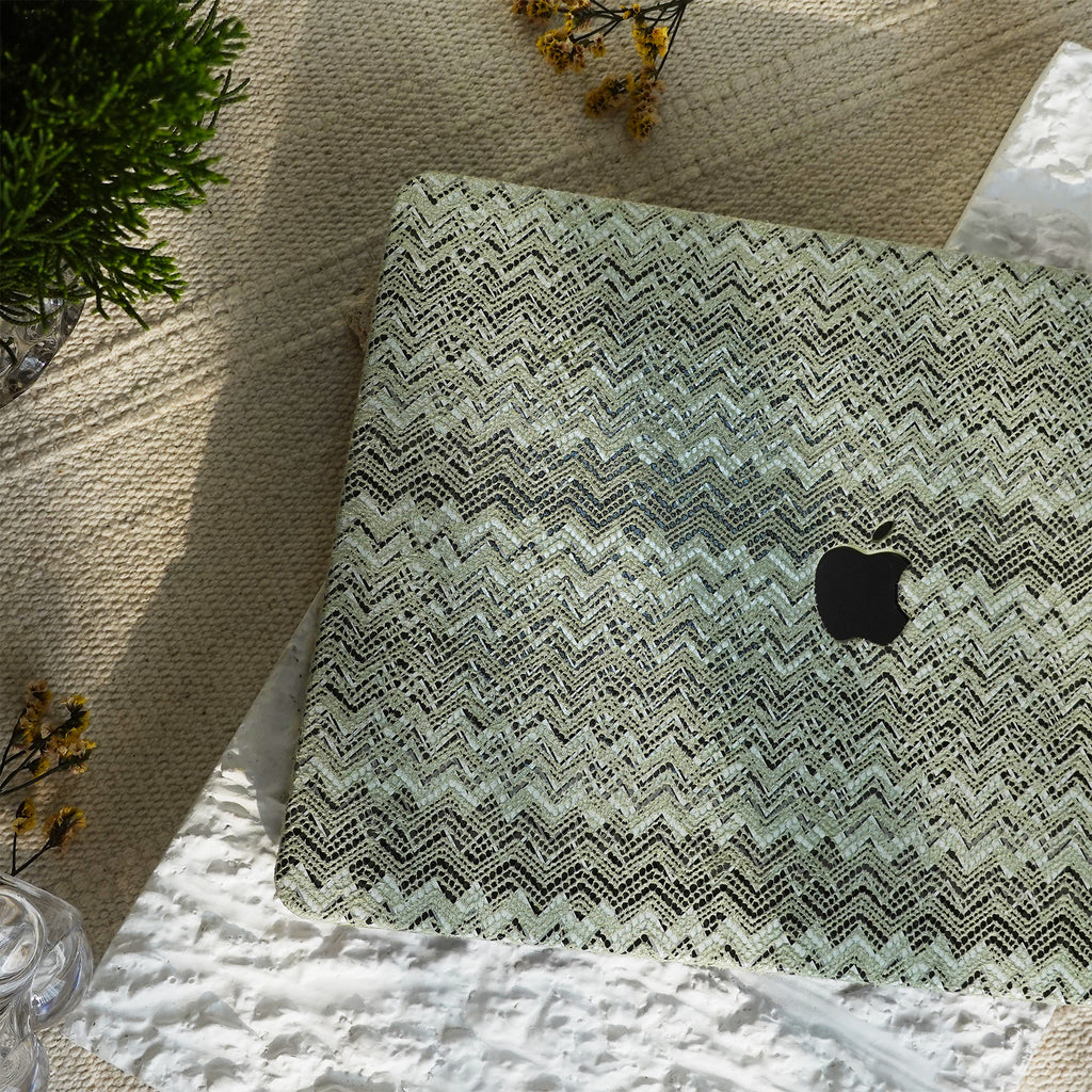 Lace Leather ♾  Cantaloupe Mac Case
