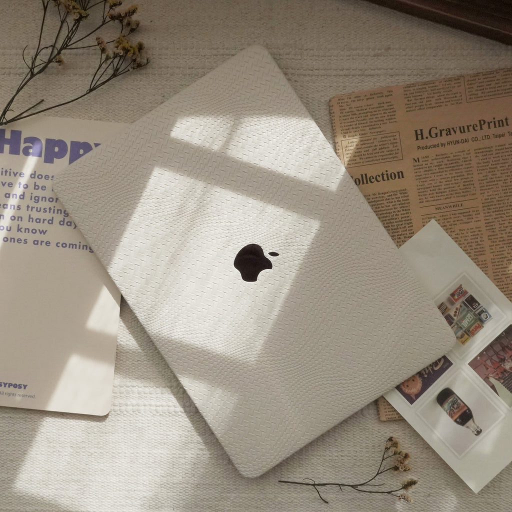 Leather Series ♾ Off-White Woven Curved Pattern MacBook Case