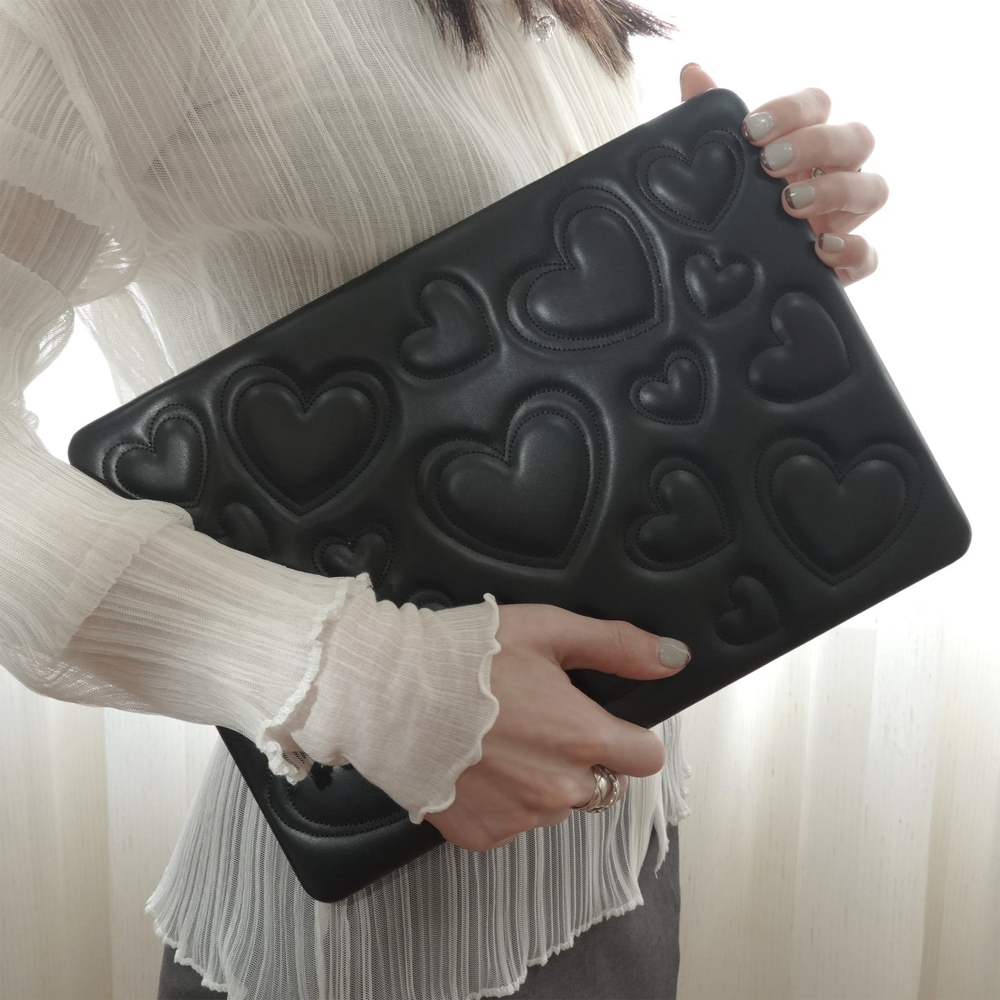 Puffy Heart Black ♾ Textured MacBook Case