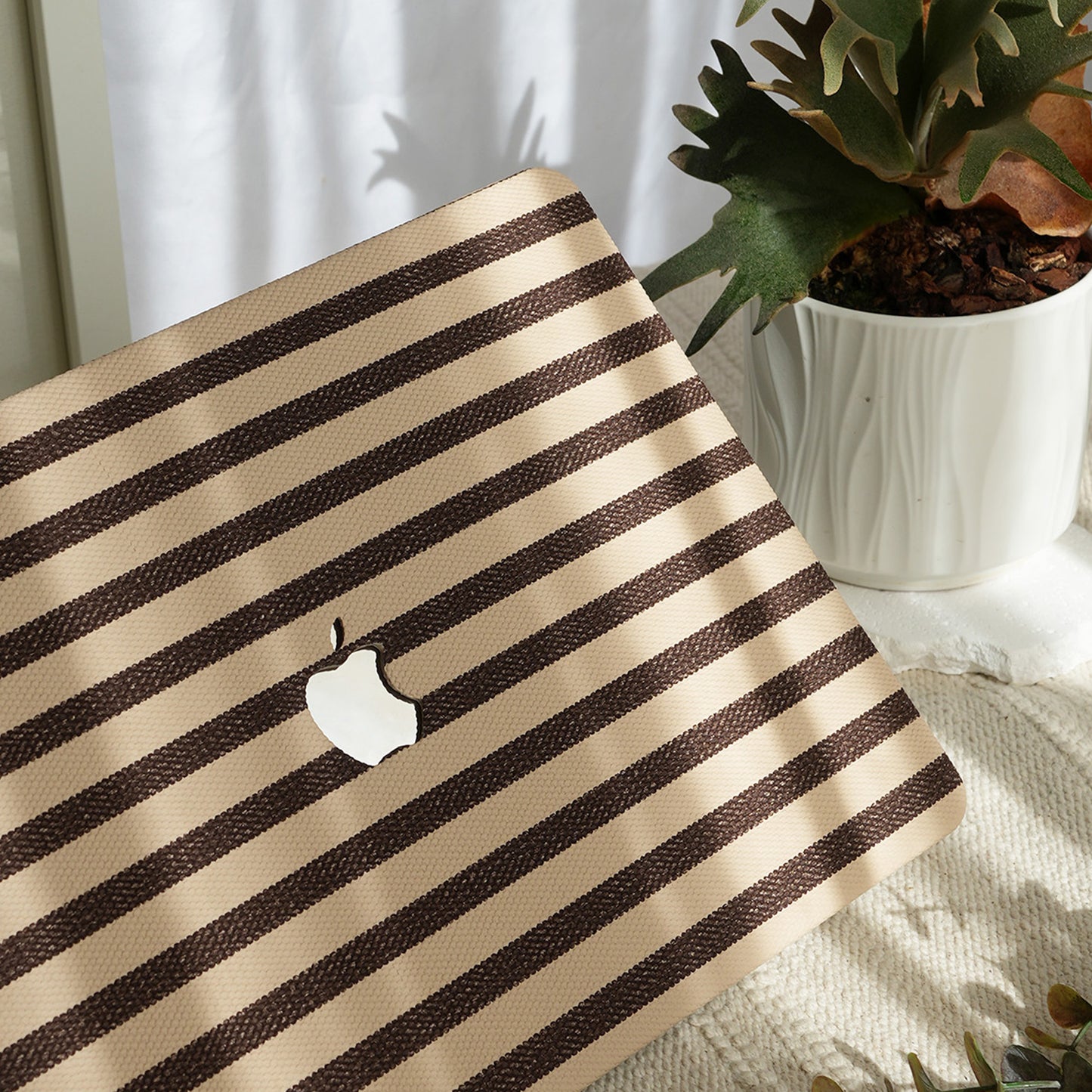 Leather Series ♾ Brown & White Striped Mac Case