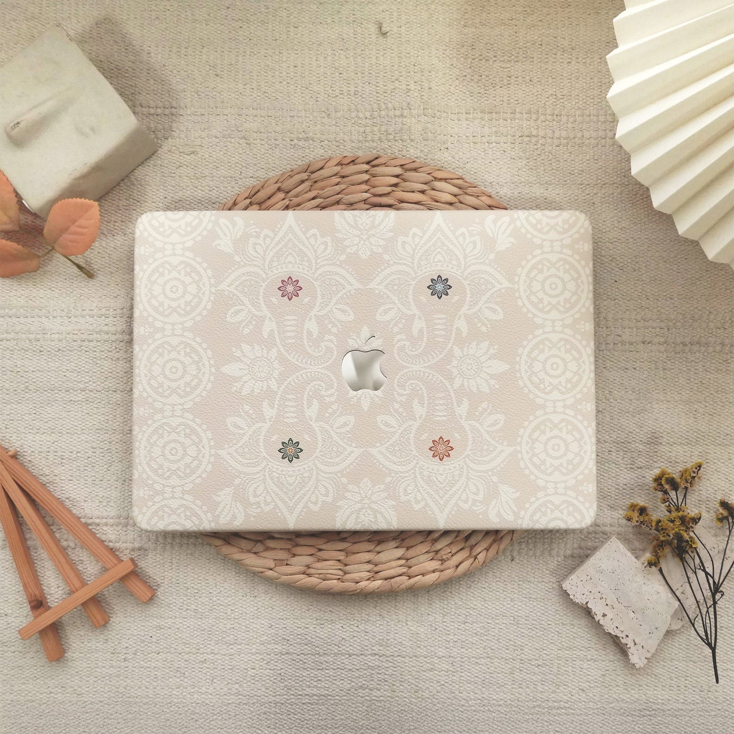 Lychee Texture Light Pink Elephant Pattern ♾ Mac Case